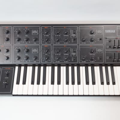 Yamaha CS-15 37-Key Monophonic / Duophonic Analog Synthesizer