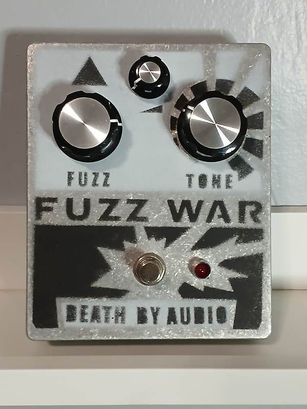 Death By Audio Fuzz War