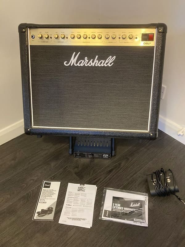 Marshall DSL40CR + Attenuator + Stand + Footswitch Reverb