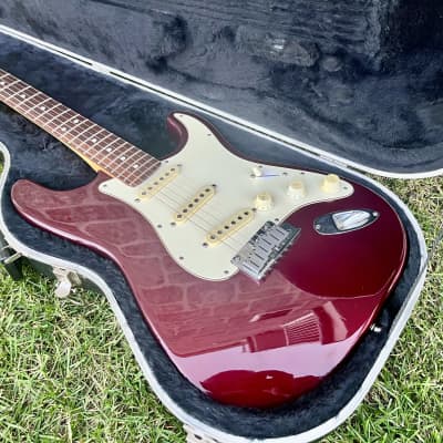 Fender 40th Anniversary American Standard Stratocaster with Rosewood Fretboard 1994 Limited Edition - Midnight Wine image 11