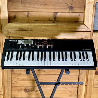 Waldorf Blofeld Keyboard 49-Key Synthesizer - Black Shadow