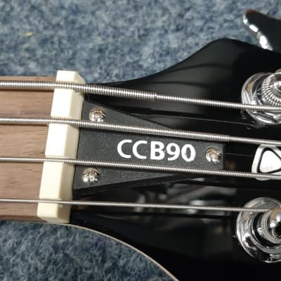 Chord 4 String CCB90 Bass Guitar, Gloss Black, 174.400 image 11