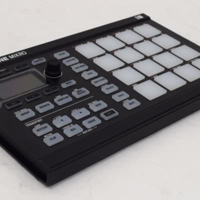 Native Instruments Maschine Mikro Mk2 Production and Performance System image 3