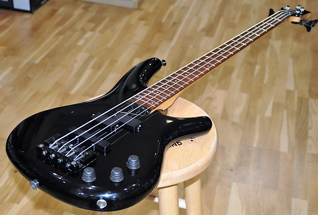 1989 IBANEZ SR600 SDGR BLACK 4 string Electric Bass - Made