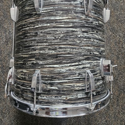 Ludwig 1967 Classic Kit Black Oyster Pearl 20/13/16 image 5