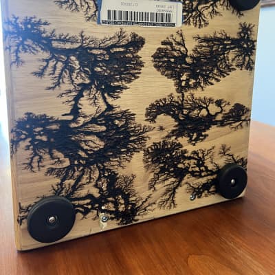 Tycoon Willow Series Cajon 2021 - Maple with Black Willow Charred detail image 5