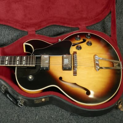 Gibson ES-175D Sunburst Hollow Body Electric Guitar with case vintage 1977 ES175D image 3