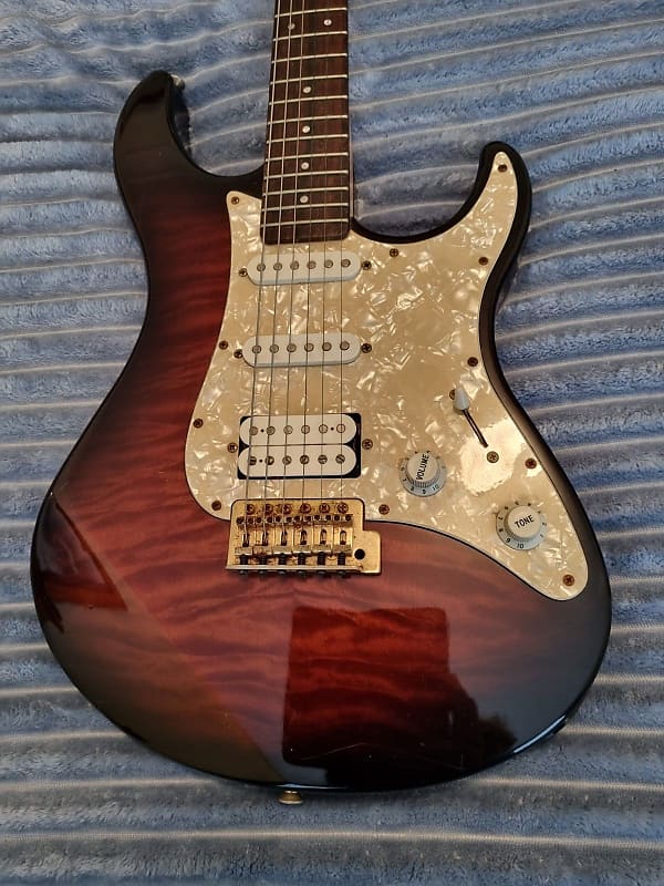 Yamaha Electric Guitar Pacifica Reverb