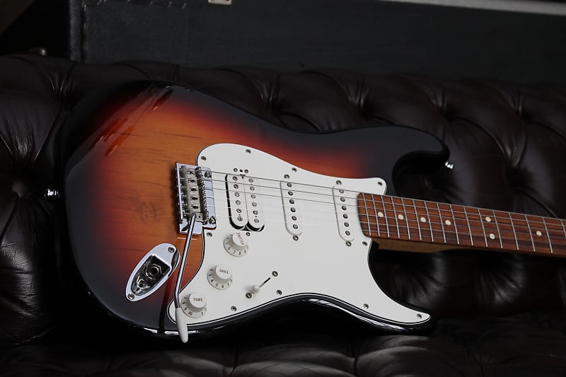 Fender Mexico Stratocaster サンバースト Fender Mexico Jimi Hendrix Stratocaster -3 Color Sunburst