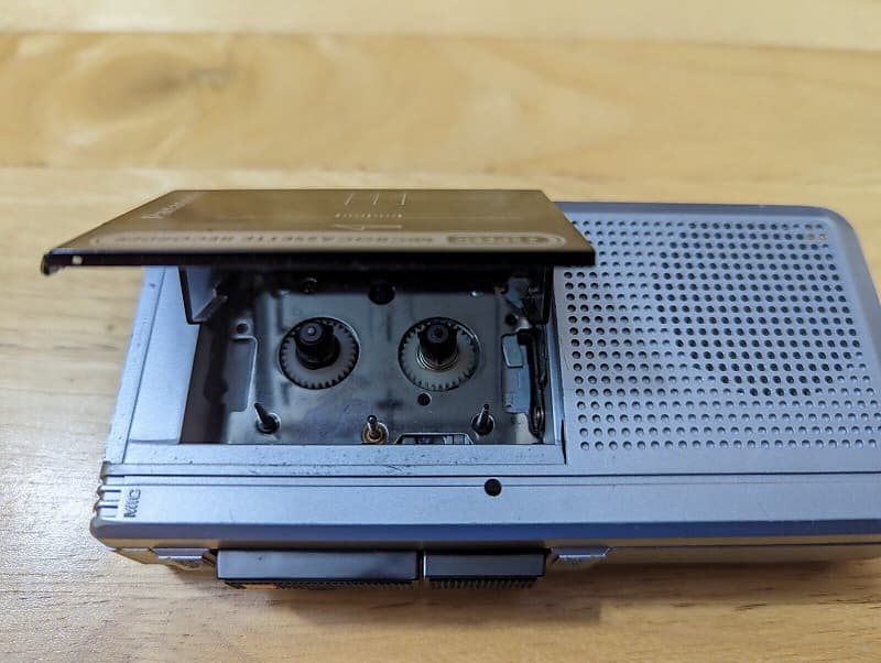 Panasonic 2 Speed Micro Cassette outlets Recorder RN-107A Powers On