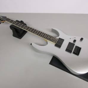 Silver ibanez guitar on sale