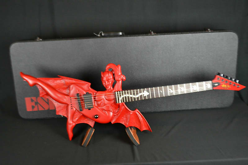 専用 LTD ESP devil girl EMG-HZ LTD DEVIL GIRL for sale - Price and Used Value