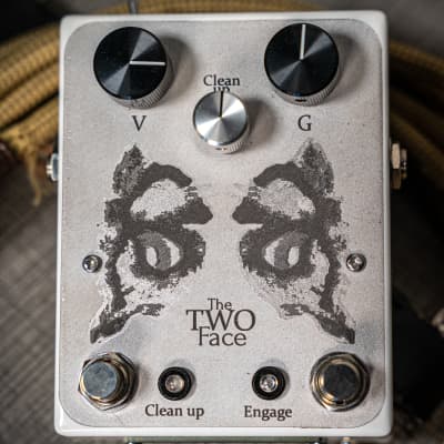 Tru-Fi Two Face fuzz 2023 - Black | Reverb Tru-Fi Two Face fuzz 2023 - Black | Reverb