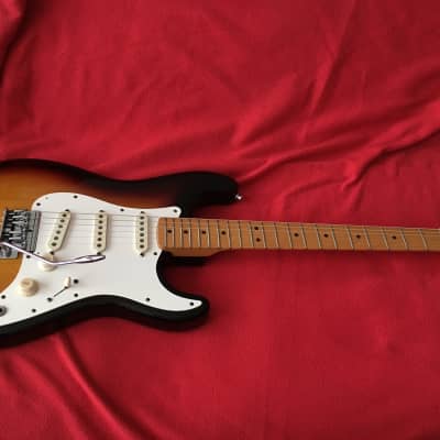 Fender  "Dan Smith" Stratocaster are 1983 3-Color Sunburst w/ Maple Fretboard image 2