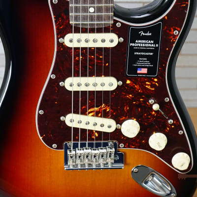 Fender American Professional II Stratocaster with Rosewood Fretboard - 3-Color Sunburst image 5