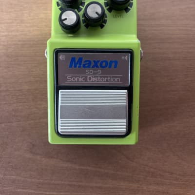 BRUSH EIGHT Maxon Sonic Distortion SD9 MOD LA STYLE Ver.2.5
