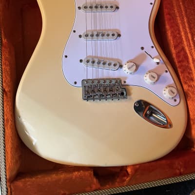 Fender Japan ST68 185YM Yngwie Malmsteen Signature YWH (S/N