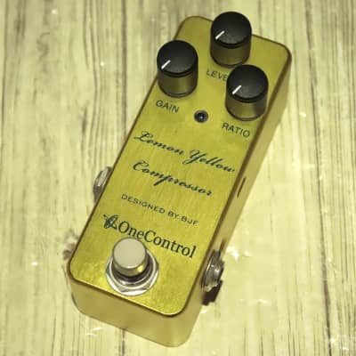 ONE CONTROL Lemon Yellow Compressor  (04/08) for sale