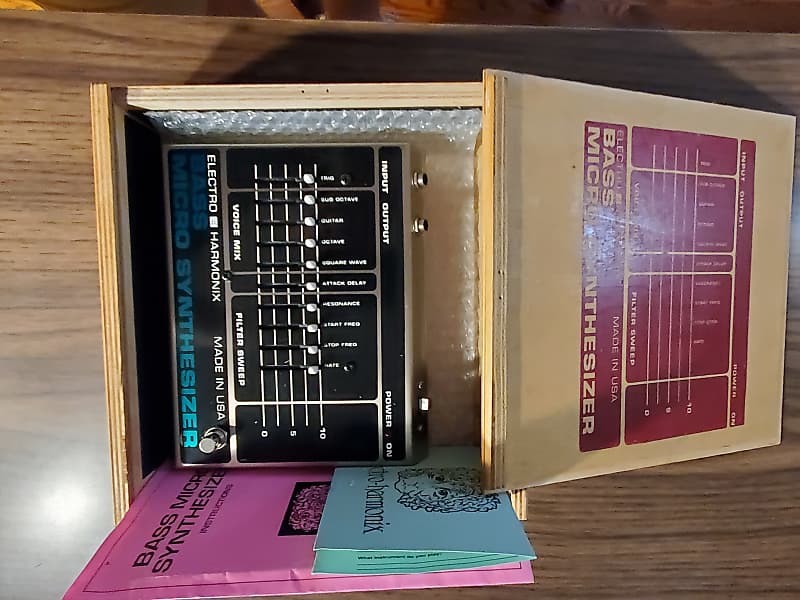 Electro-Harmonix Bass Micro Synthesizer