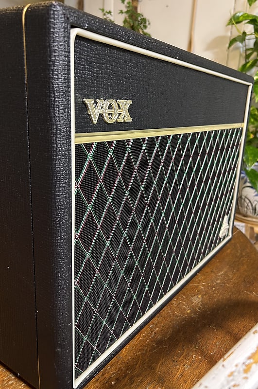 VOX Cambridge 30 ジャンク(VOX)｜売買されたオークション情報、yahooの商品情報をアーカイブ公開 - オークファン ギターアンプ