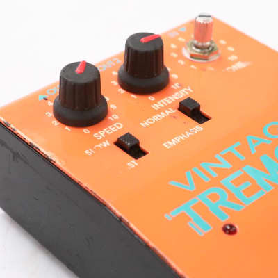 Guyatone Flip Vintage Tremolo | Reverb