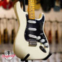 Fender Nile Rodgers Hitmaker Stratocaster - Olympic White w/Deluxe Limited-Edition Hardshell Case - Floor Model