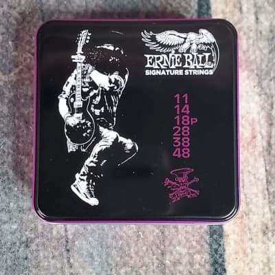 Ernie Ball Electric Guitar Strings - Slash Signature Series 3 Pack In Collectors Tin image 1