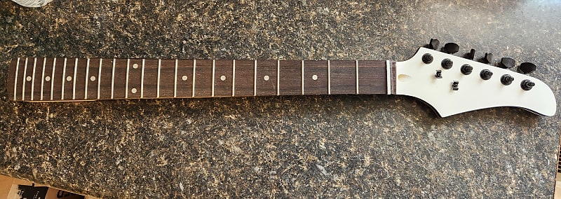 Guitar neck image 1