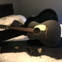 Martin 00l17  Black acoustic limited guitar includes hard case like new