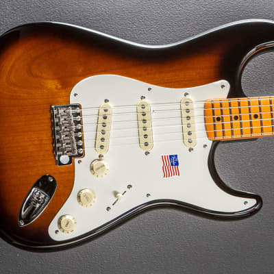 Fender Eric Johnson Stratocaster Maple - Two Color Sunburst for sale