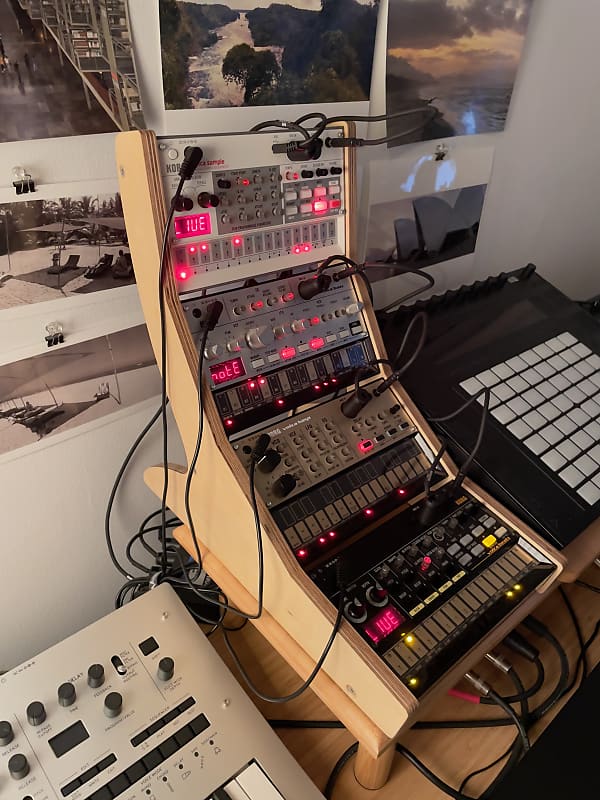 Korg Volca Sample 2, Volca Keys, Volca Bass, Volca Beats Korg Volca Sample 2, Volca Keys, Volca Bass, Volca Beats