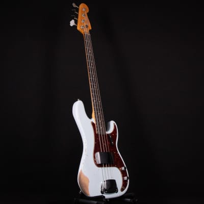 Fender Custom Shop 63 Precision P Bass Heavy Relic Sonic Blue 2023 ( R129743) image 11
