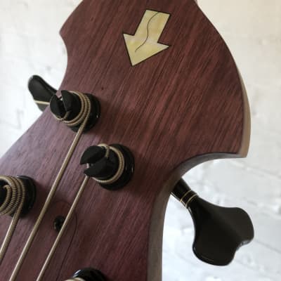Letts Woden short scale 4 string bass Purpleheart  Walnut Santos Rosewood handcrafted in the UK 2023 Bild 15