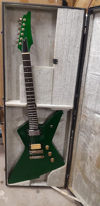 Ibanez Destroyer II DT-300 1982 - Clear Green Black Edging