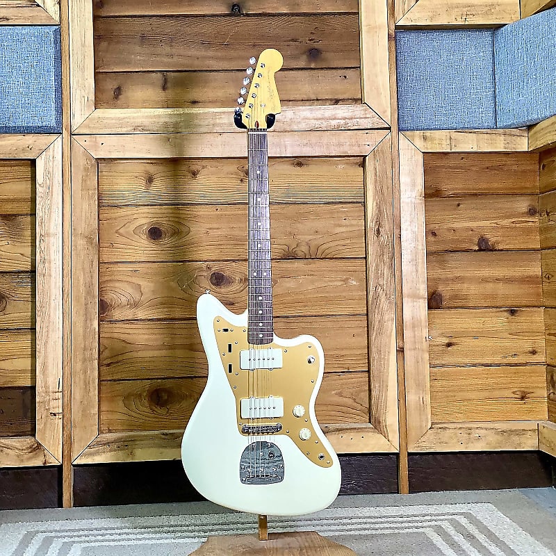 Squier J Mascis Jazzmaster | Reverb Canada