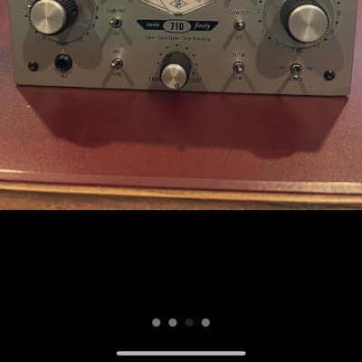 その他 710 Twin Amazon.com: Universal Audio 710 Twin-Finity Microphone Preamp