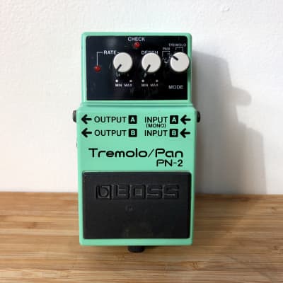 Boss PN-2 Tremolo/Pan - Pedal on ModularGrid