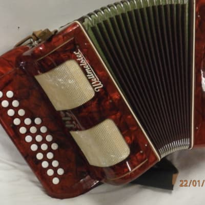 Weltmeister  8 bass diatonic button accordion key C/F 1990-2000 red marble image 13