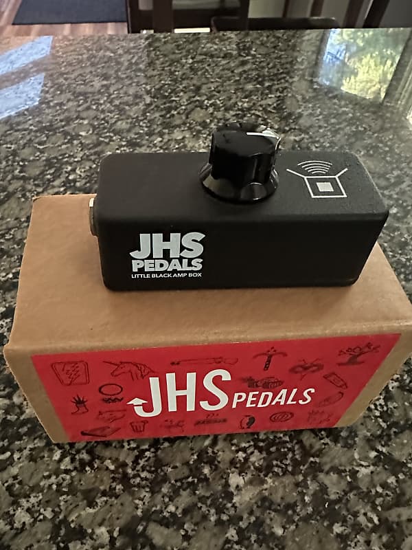 JHS Little Black Amp Box