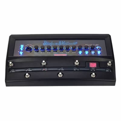 Hughes & Kettner Black Spirit 200 Floor 4-Channel 200-Watt Solid State  Pedalboard Guitar Amp