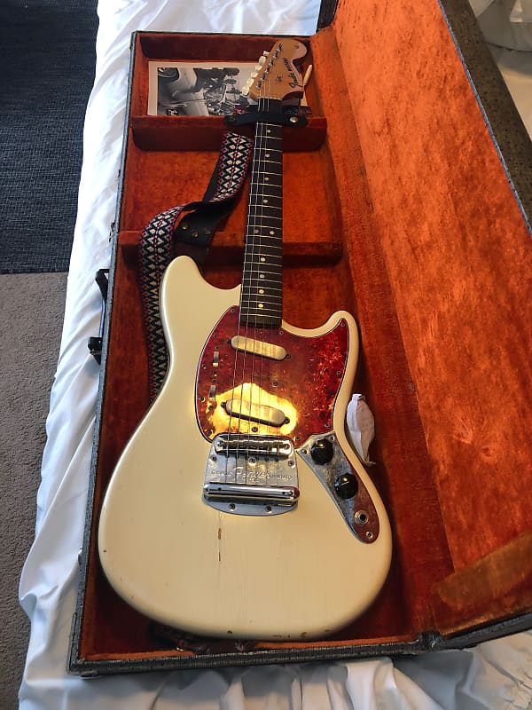 Fender Mustang 1966 White image 1