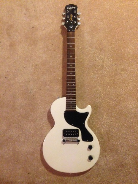 Epiphone les paul deals junior alpine white