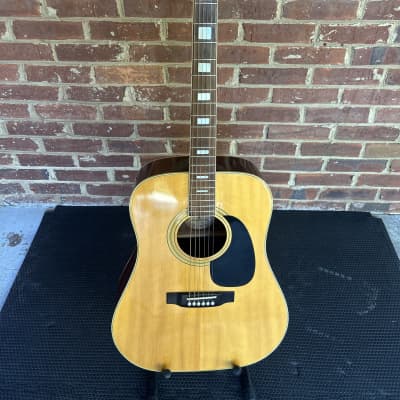 Suzuki WR-150 1970's Acoutic Guitar With Hardshell Case for sale