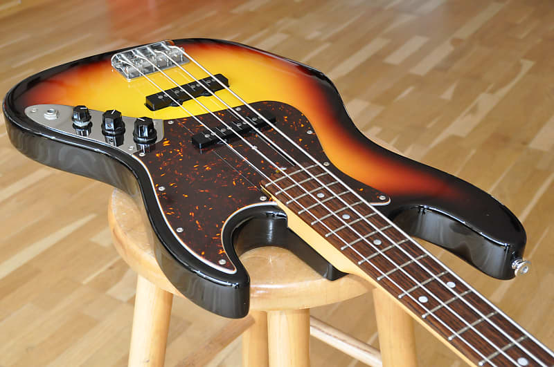BACCHUS Woodline J-Classic Sunburst / Jazz Bass® Type / Made