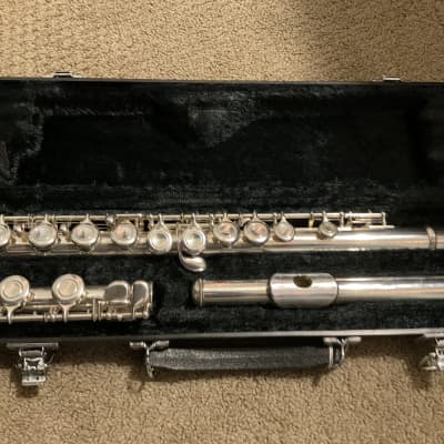 YAMAHA YFL-211 フルート ヤマハ | YFL-211 - フルート - 概要