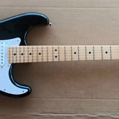 Fender Player Stratocaster (1995) Electric Guitar (Phoenix