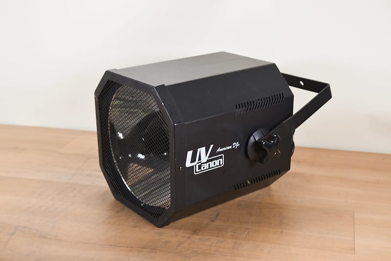 Projecteur UV Black Gun pour E-40 / 400 W - eurolite