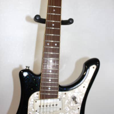 2000 Yamaha SGV-800 Black Sparkle Electric Guitar W/ Gig Bag 2000 Yamaha SGV-800 Black Sparkle Electric Guitar W/ Gig Bag