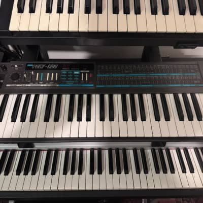 Korg Poly-800 1980s - Gray with custom filter/resonance mod