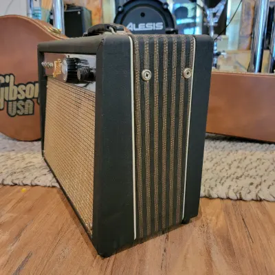 1960s National Valco 1210 All Tube Guitar Amplifier Vintage Excellent Condition W/Cover image 8